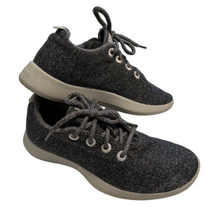 Allbirds gray Woolrunner women’s sz 9